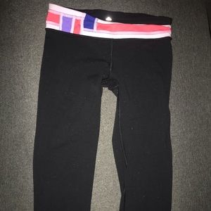 Size 8 ivviva/lululemon capri leggings